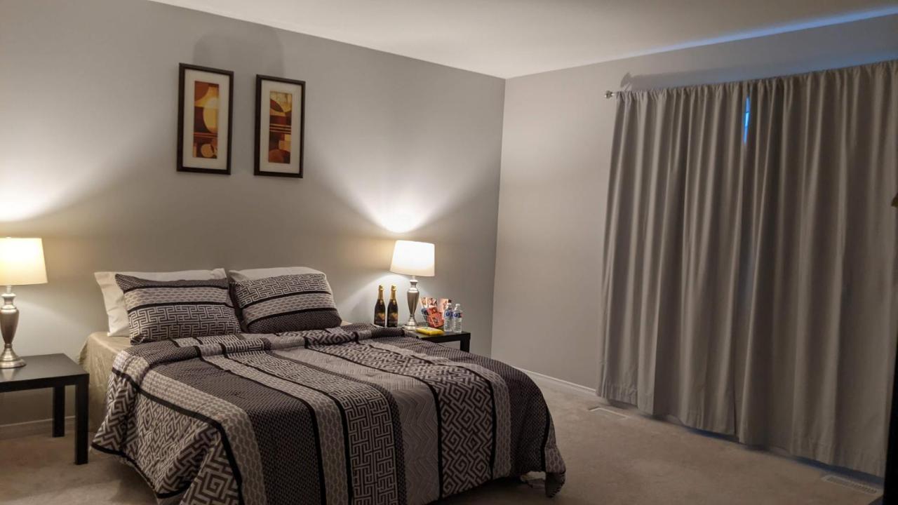 The Warm Welcome Suite Thorold ภายนอก รูปภาพ