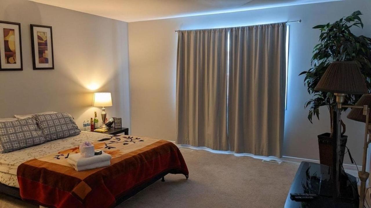 The Warm Welcome Suite Thorold ภายนอก รูปภาพ
